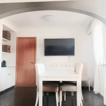Preciosa Cerca De La Playa Y Universidades Homestay Valencia